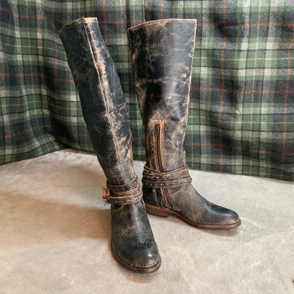 Bed Stu Shoes - Bed|Stu Eva Distressed Black Lux Leather Knee High Harness Boot Vibram Sole Sz 9